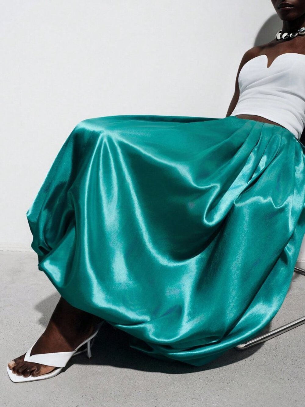 Green Casual Women's High-Waisted A-Line Satin Pleated Skirt - Picture 6 of 8